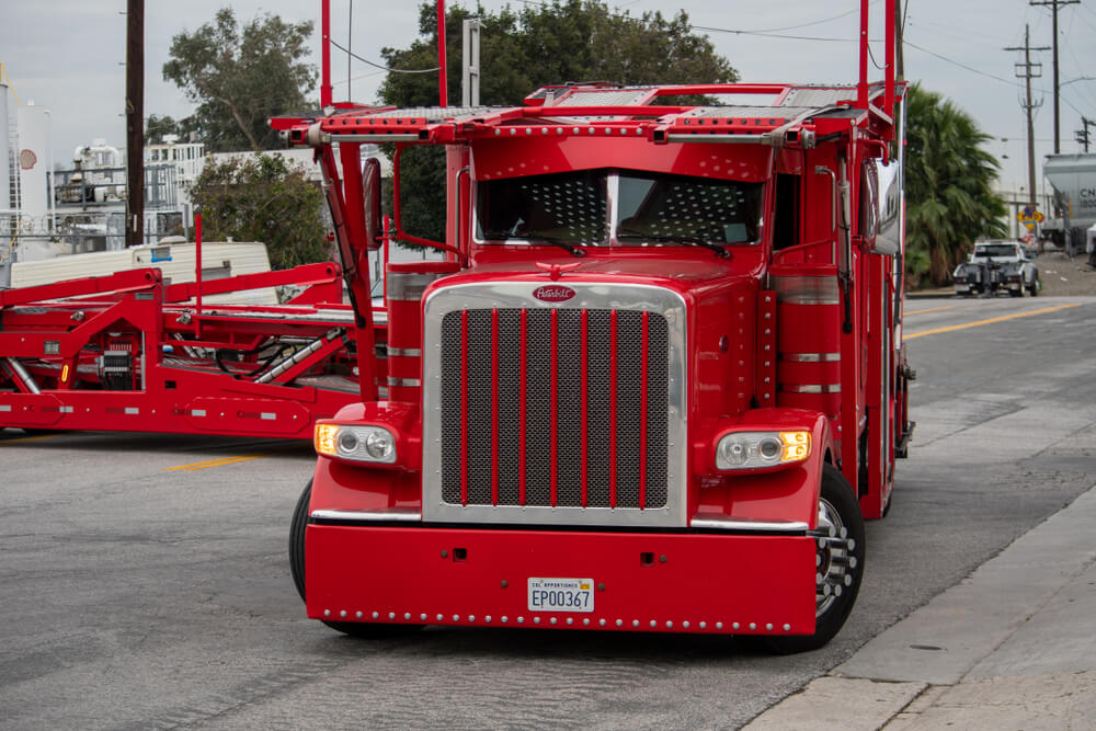 Enclosed Auto Transport Services